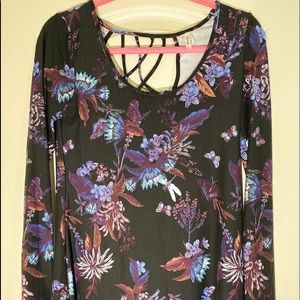 MUDD LONG-SLEEVE BLACK/FLORAL DRESS